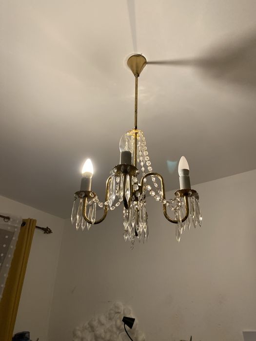 vand candelabru auriu