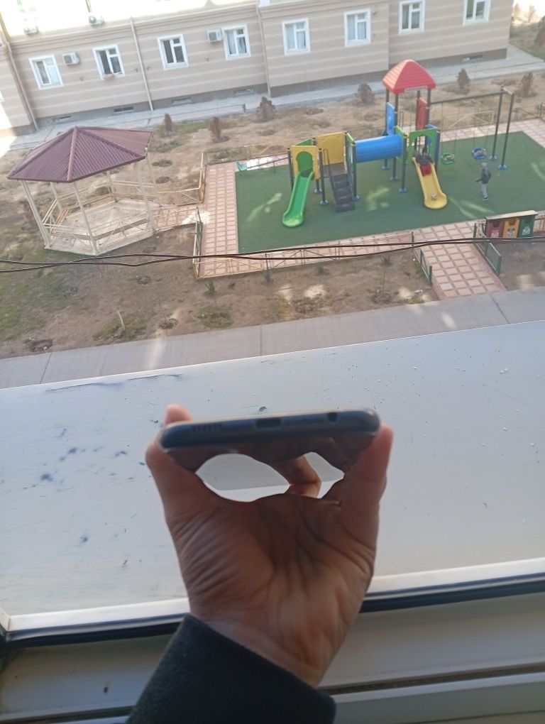 Samsung a 13 sotiladi