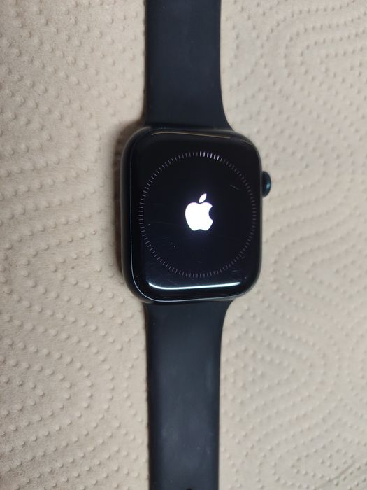 I  Watch 8 seria 97%