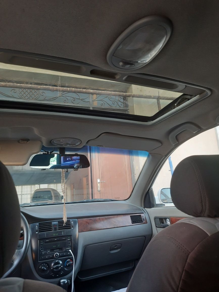 lacetti 1.8 3 vozitsiya avtomat