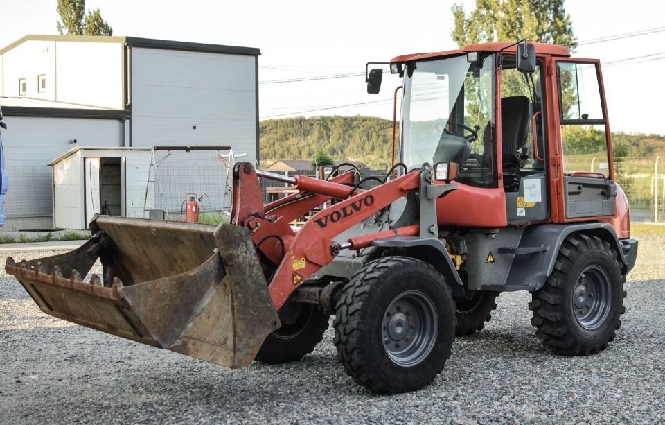 Incarcator frontal Volvo L30