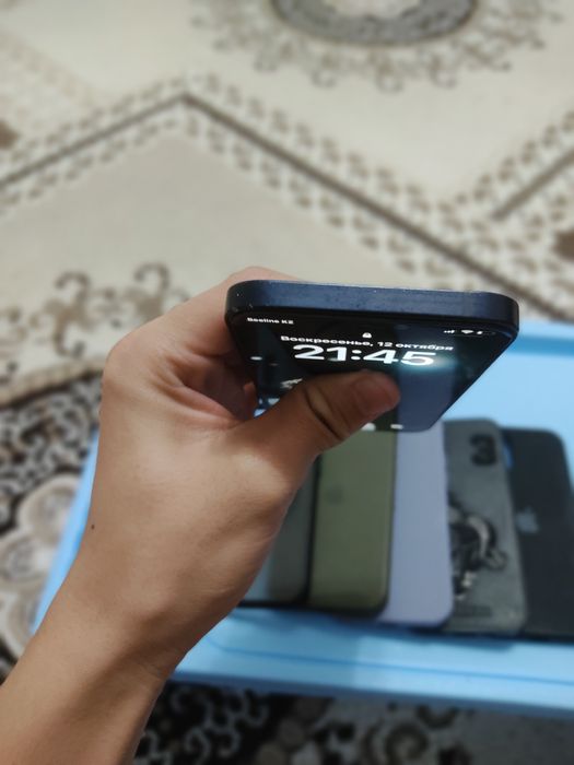 Продам Айфон12 черного цвета