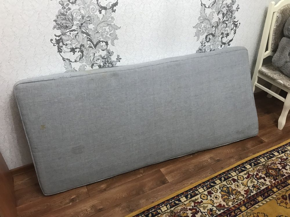 Продается хорошии матрас