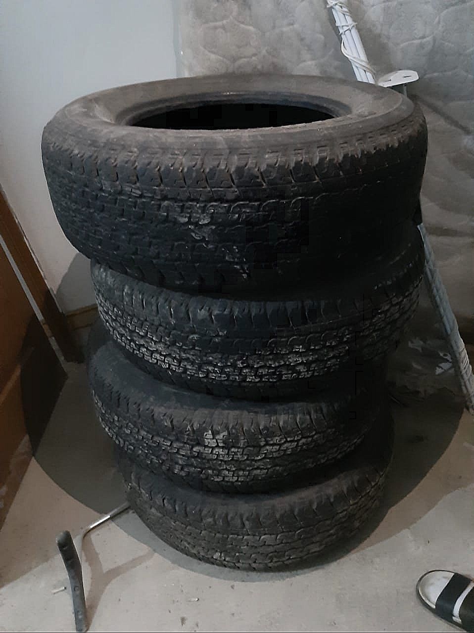 Срочно продам шины