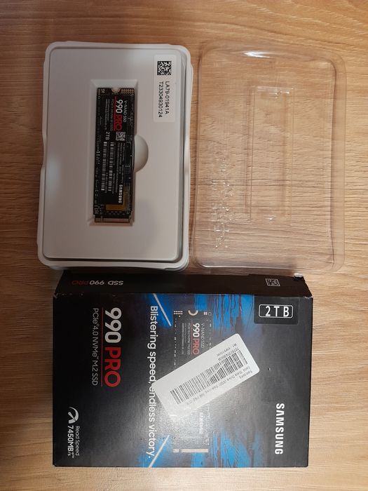 ssd  Samsung 2TB 990 PRO