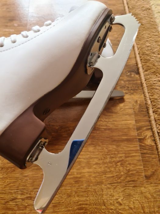 Patine Graf Arosa 35