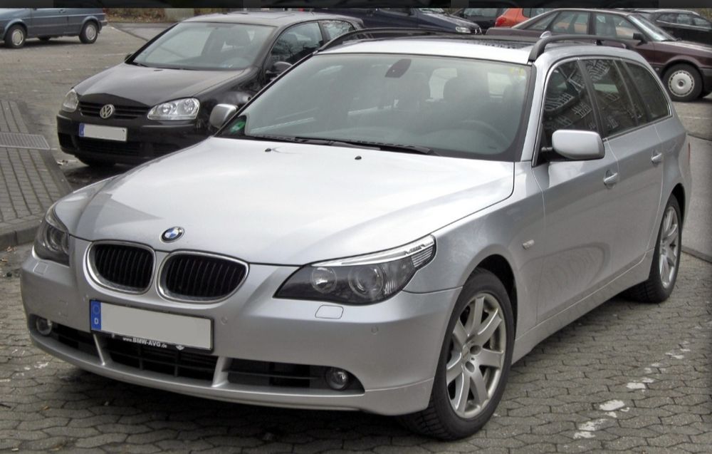 BMW 520d cutie automată 230 cai