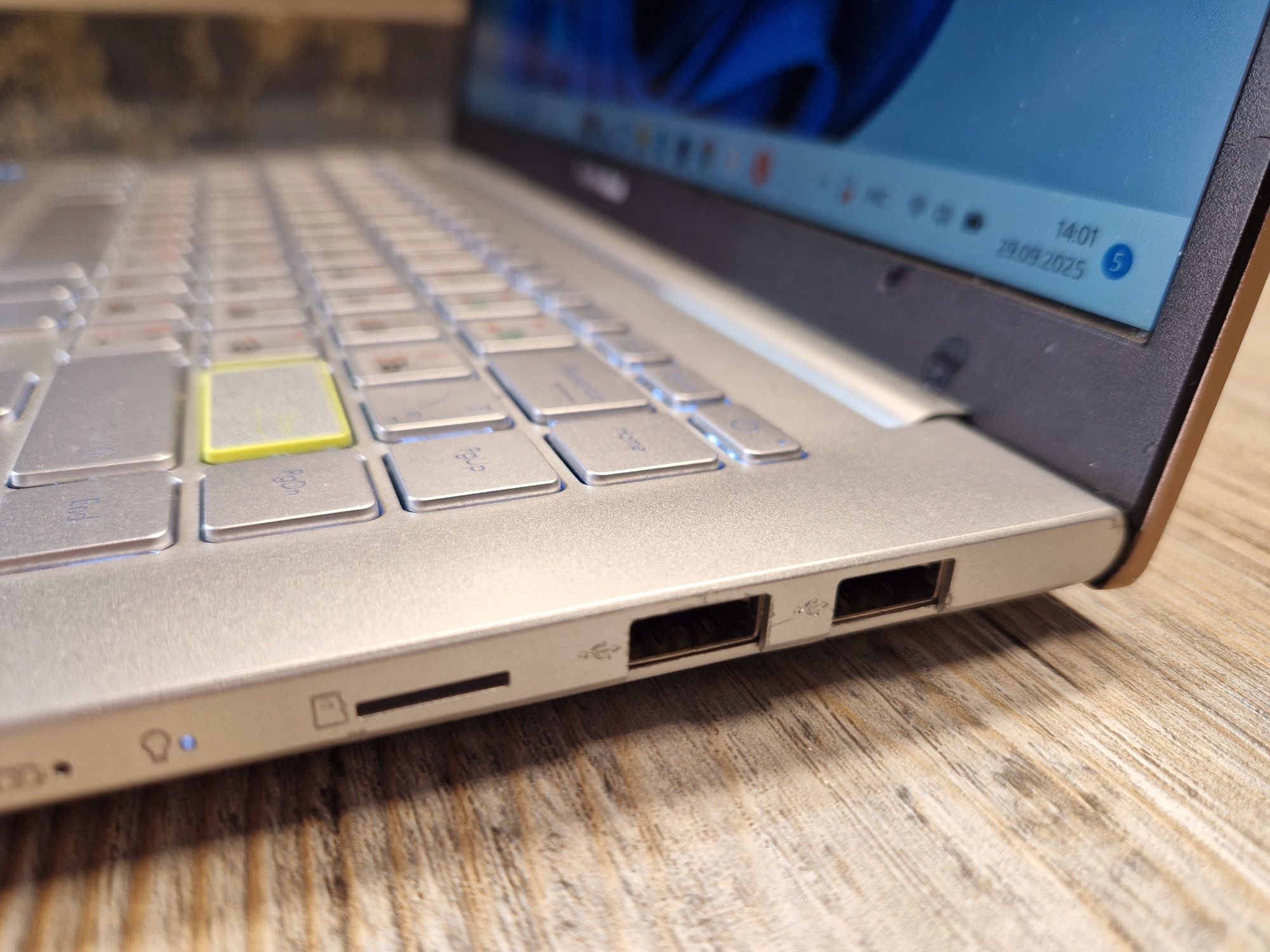 Ультрабук Asus vivobook S413E