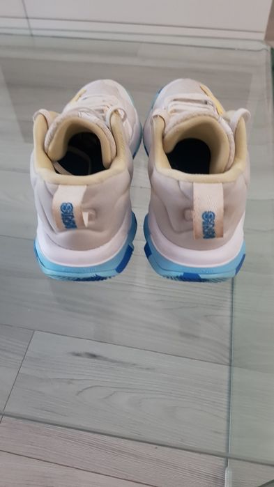 Vand adidasi unisex marimea 39, Nike