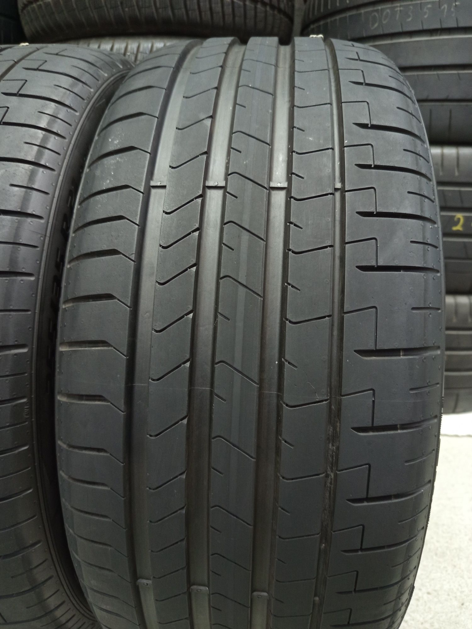 Нови Pirelli 255/35/21-2бр