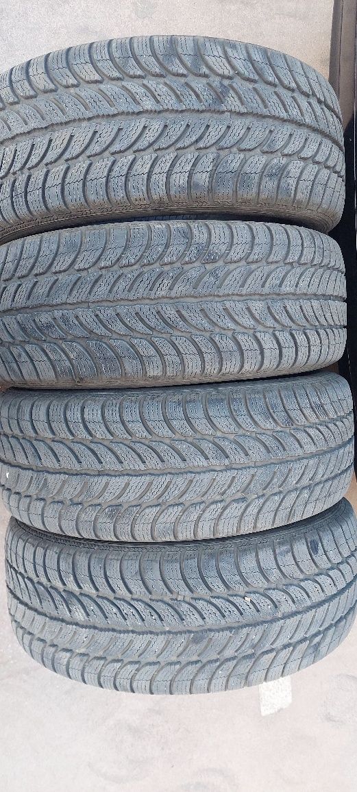 205/55 R16 Debica