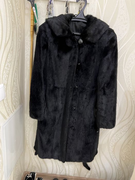 Срочно продам Норковую шубу