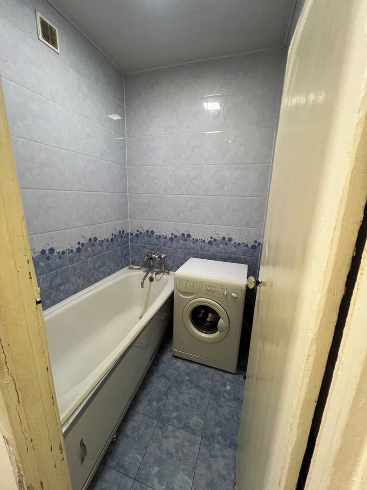 2в3/3/4 Куйлюк-3 Мирабад Балкон 1.5х6 продам