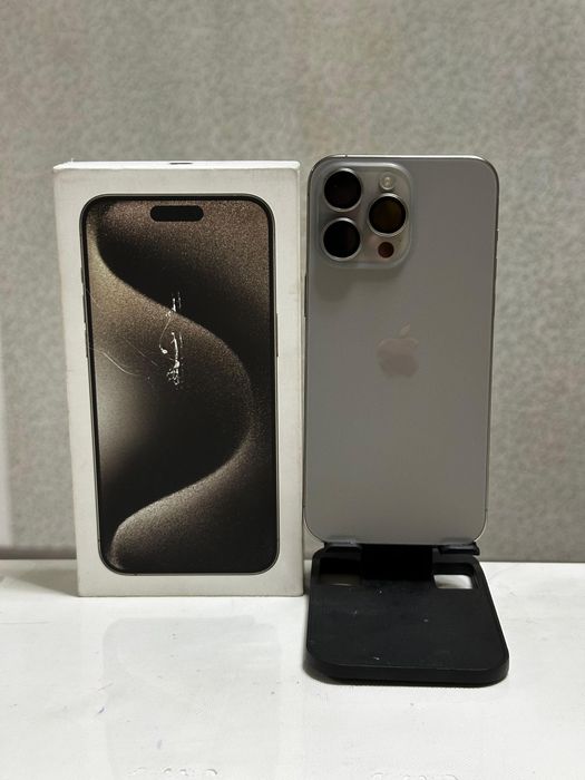 IPhone 15 pro max 256 gb