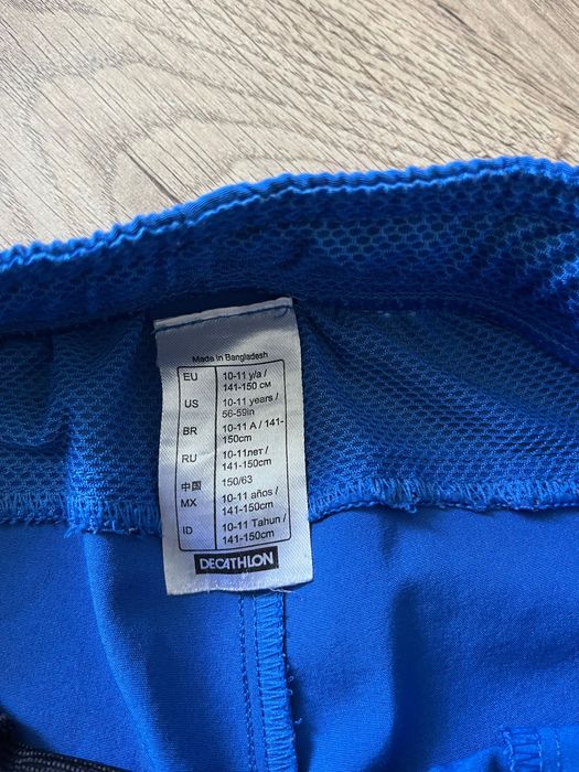 Pantaloni scurti baieti 10-11 ani