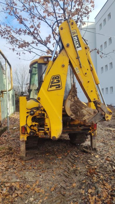 Buldoexcavator JCB 3CX
