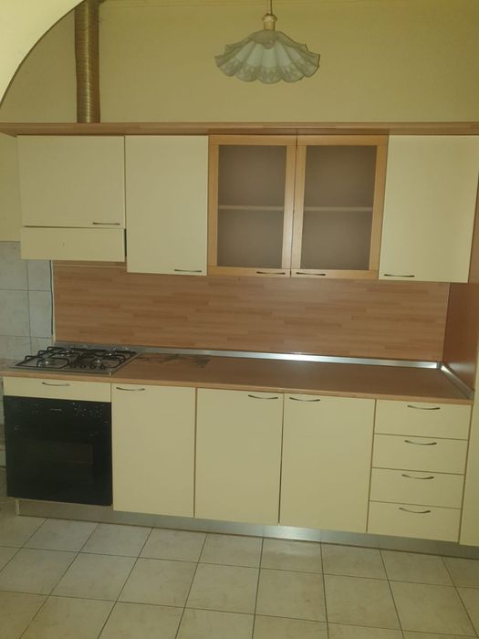 Vând casă în Pârneava, str. Oituz, teren 953 mp