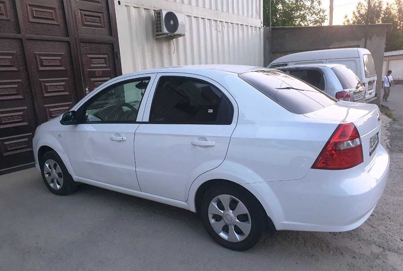 Nexia 3/ 2020 yil /mexanika/80 000 km/metan 4 avlod, abs,kondisioner