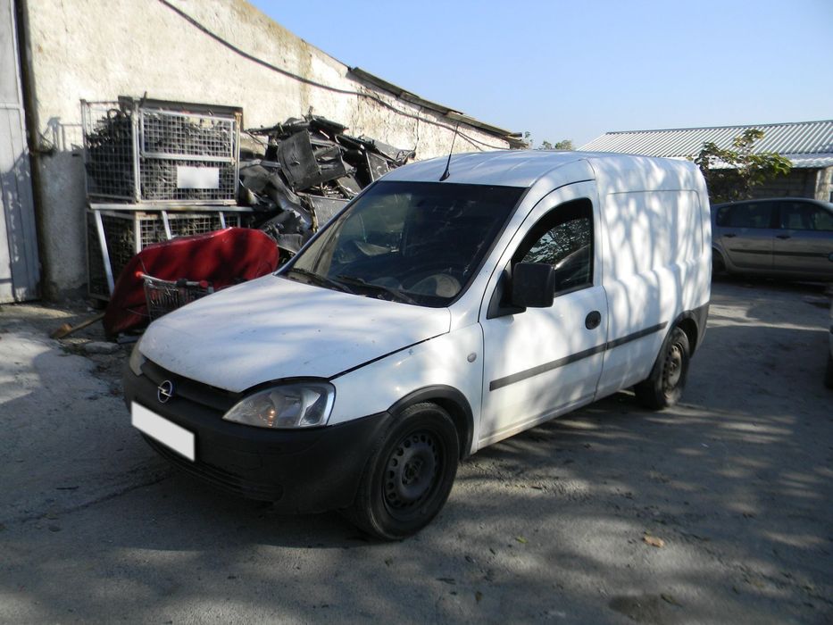 Dezmembrari  Opel COMBO C  2001  > 2011 1.3 CDTI 16V Motorina