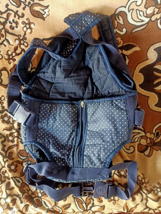 Продаю кенгуру для малыша