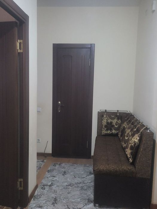 CHOSHTEPA 1 xona sotiladi srochni