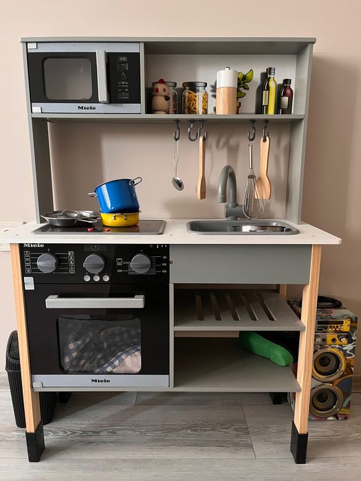 Детска кухня Miele