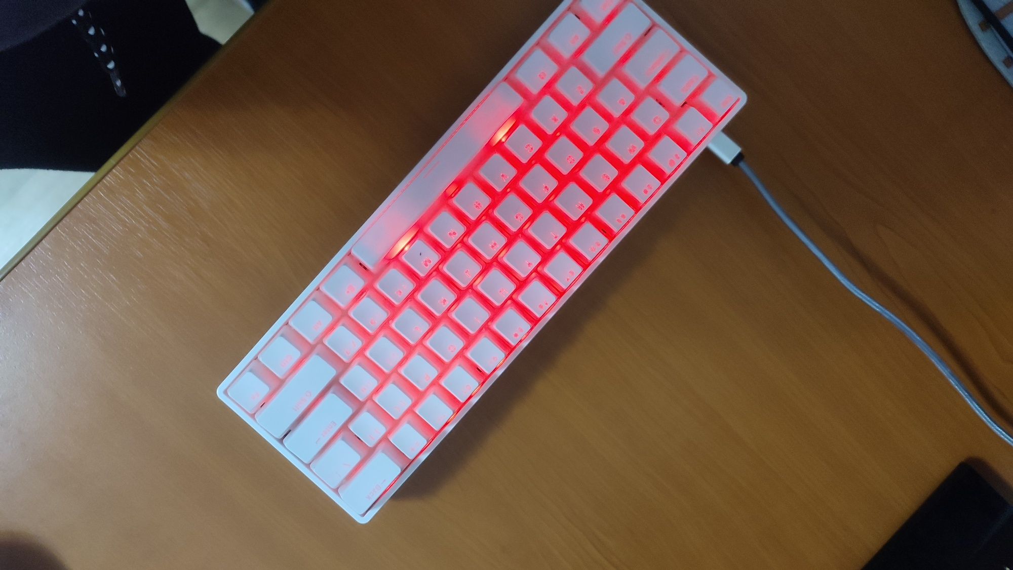 Tastatura 60% custom