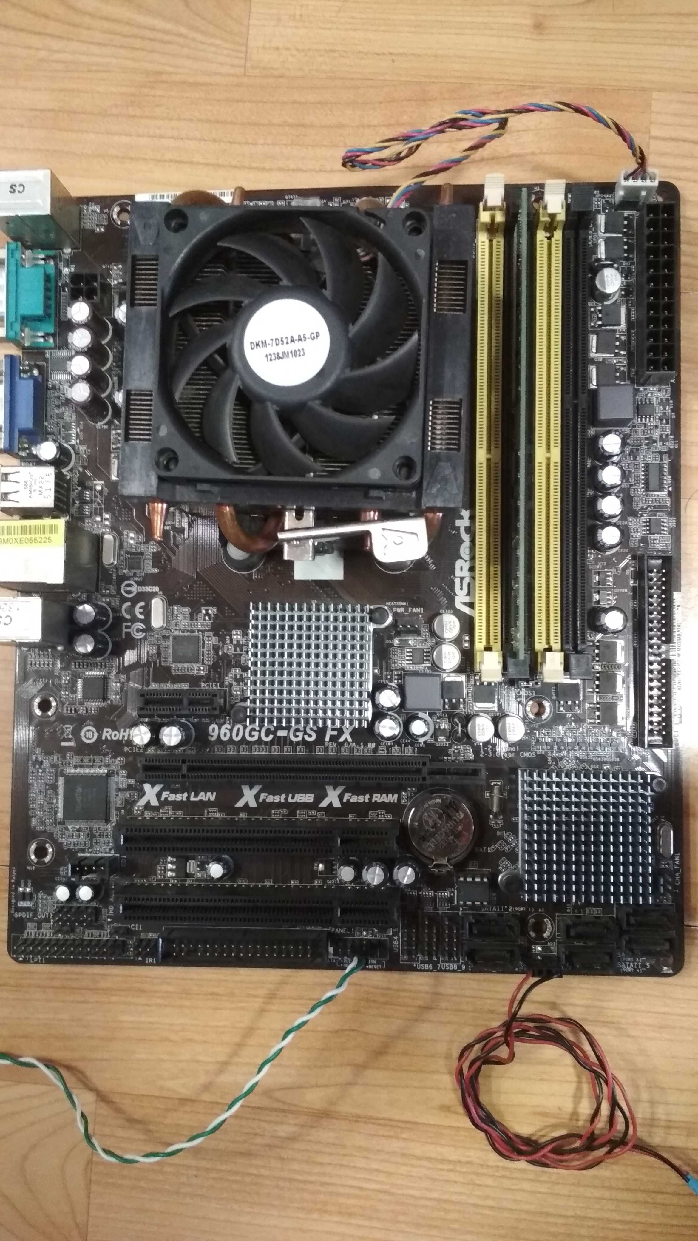 Дъно 960GC-GS FX + процесор AMD FX-8100