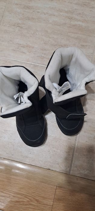 Детски боти QUECHUA