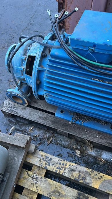 Насос электродвигатель асинхронный электромотор