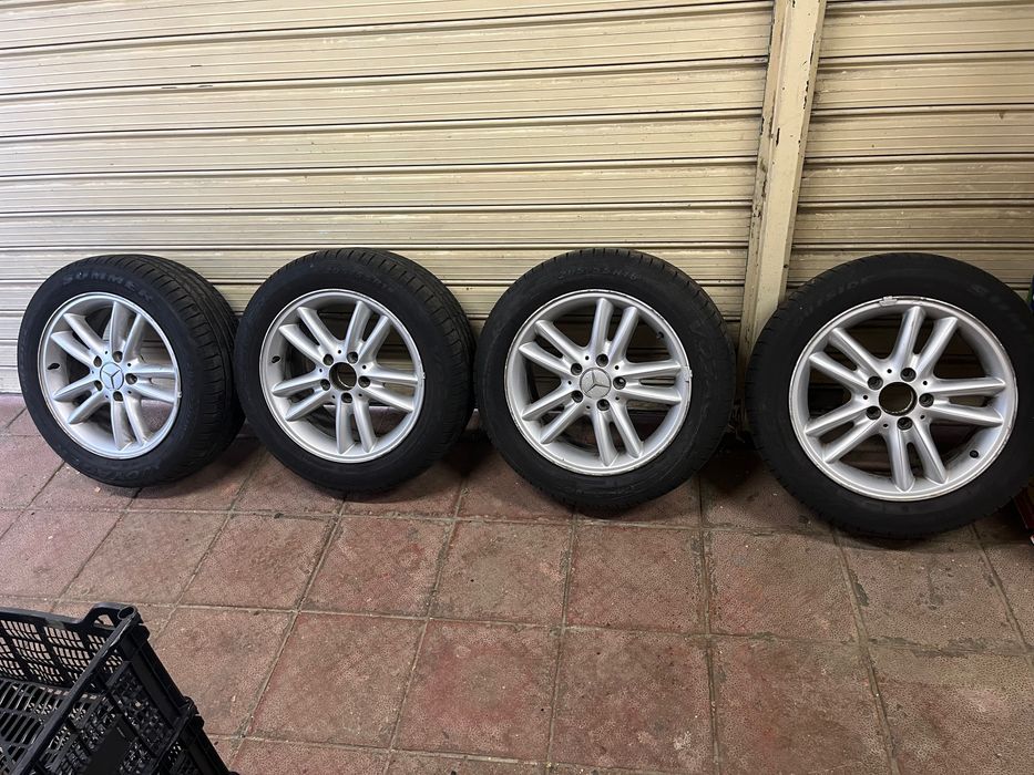 Оригинални джанти за Мерцедес със зимни гуми