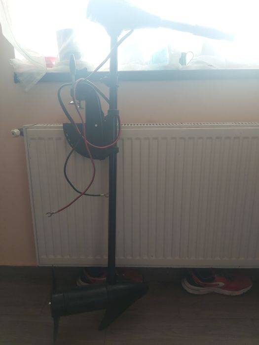 Motor  electric  barcă ! Nou 1400 RON NEGOCIABIL