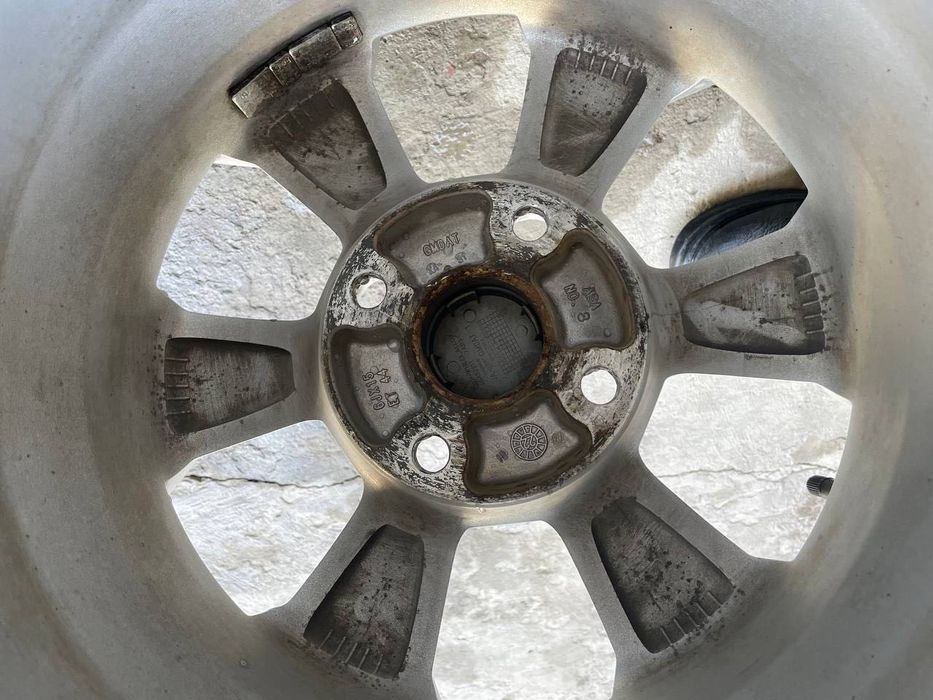 Диска балон сотилади (gentra GM15R)