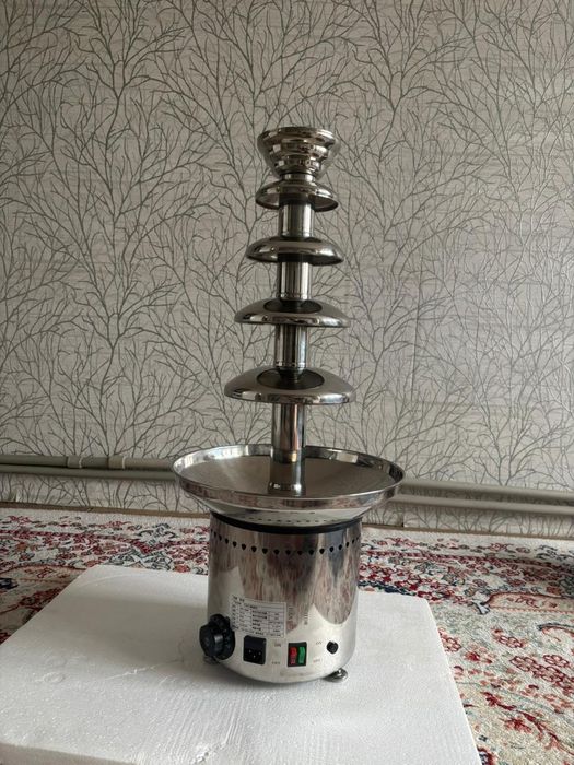 Шоколадный фонтан новый