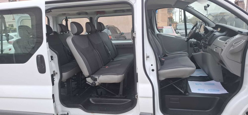 Opel Vivaro Grand Pansager 8+1/An 2012/Euro 5/2.0 D/AC/Navi/Imp Olanda