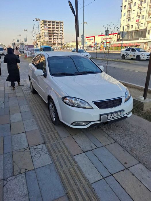 Jentra sroʻchni sotiladi