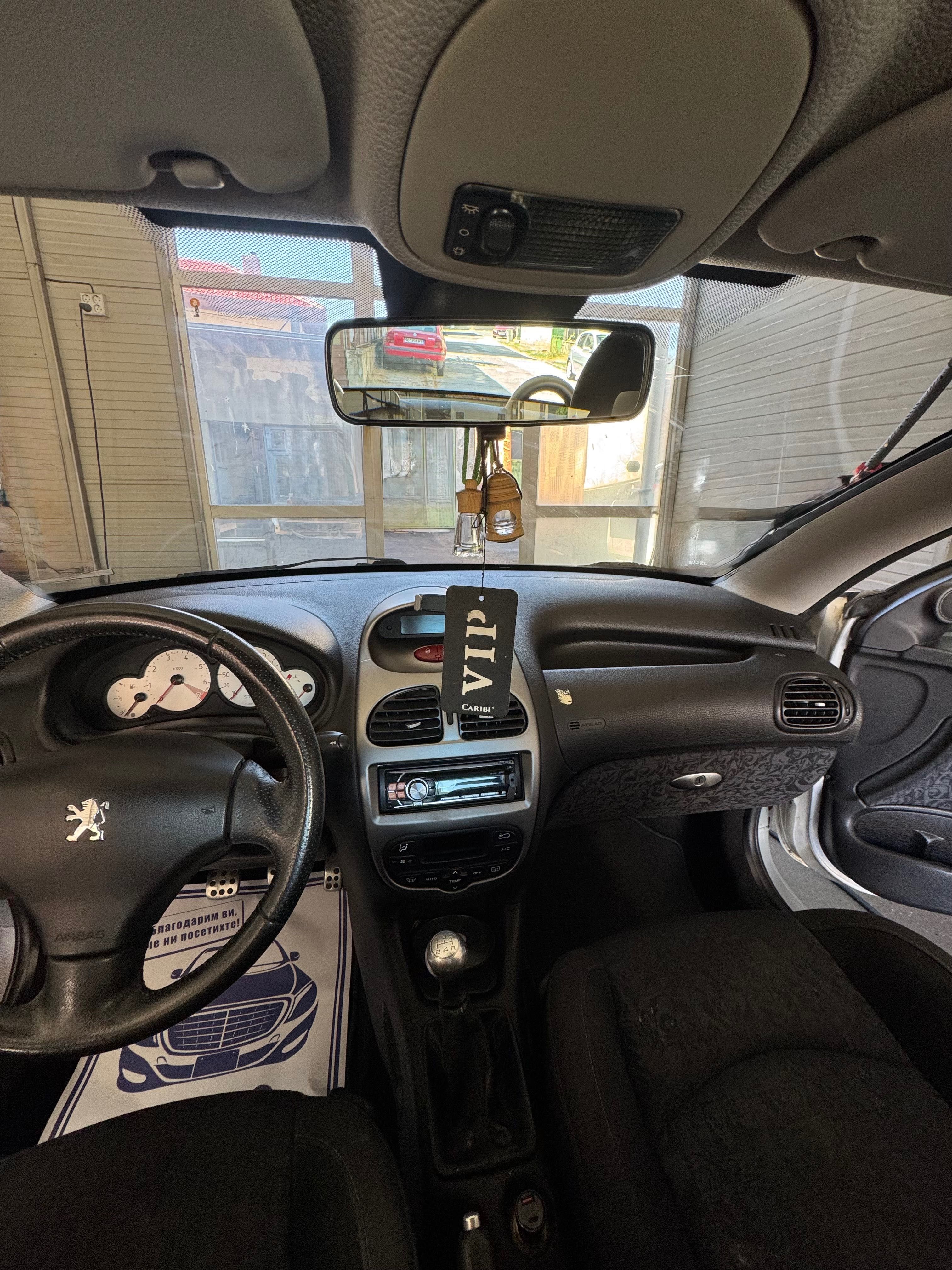 Peugeot 206 CC  – Кабриолет с газ
