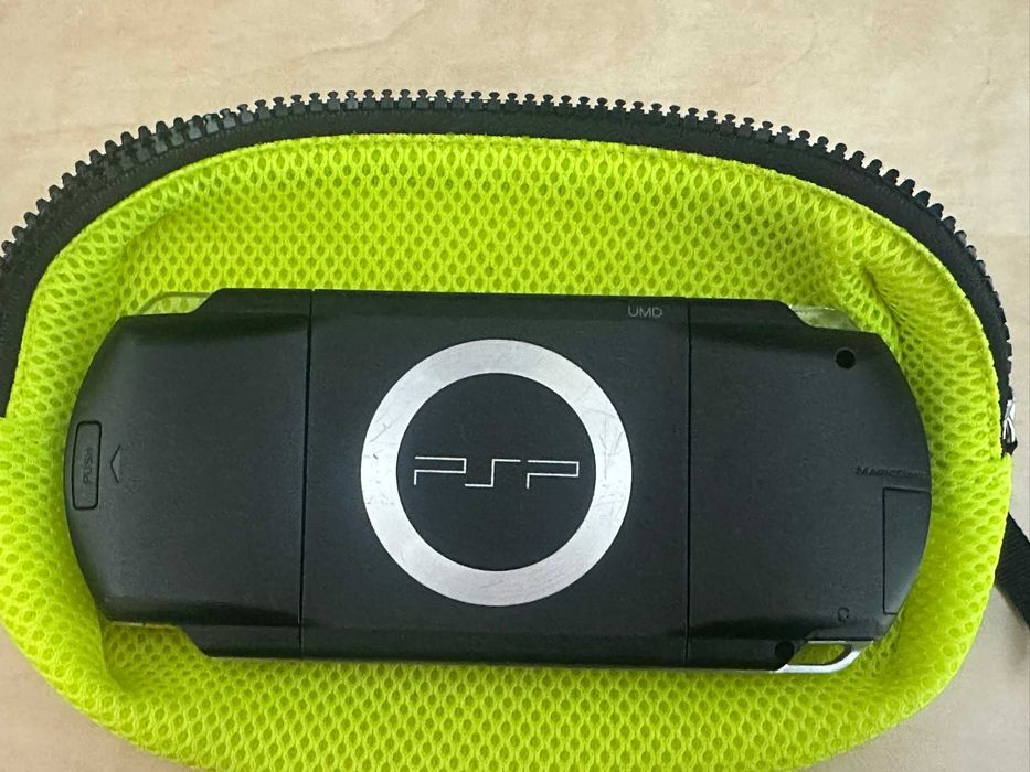 consola portabila sony psp 1004