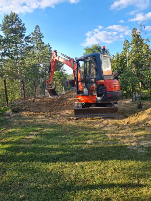 Închiriez excavatoar/miniexcavator/masina bascula/Vand Fose Septice ec