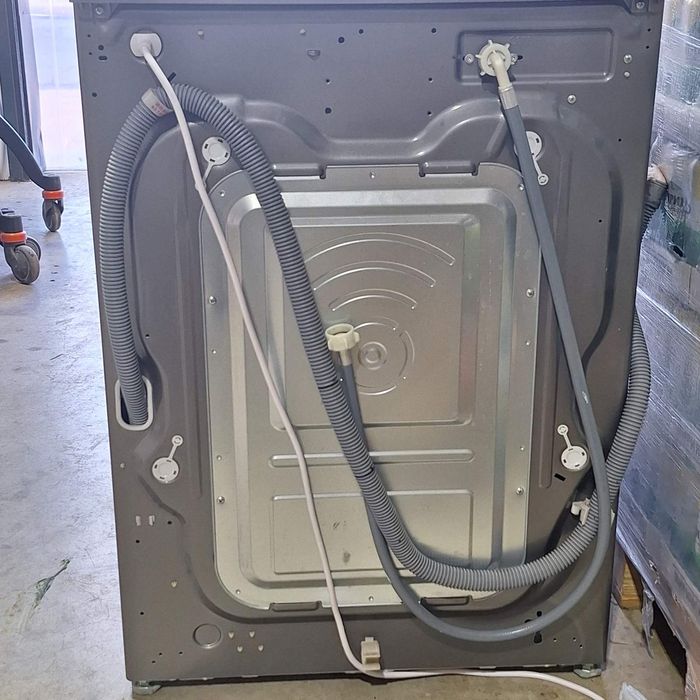 Продавам пералня LG - 10кг