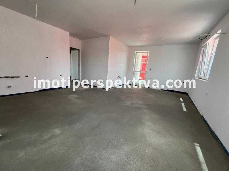 Продава се Тристаен апартамент в Пловдив, Христо Смирненски - 104 кв.м за 1183 €/кв.м - Снимка #1