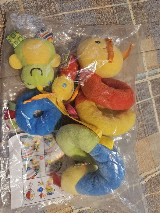 Мека играчка за количка