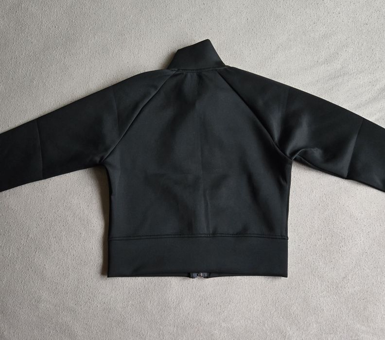 Ново горнище Nike С размер