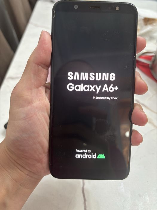 Сотовый телефон сатылады