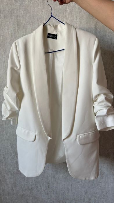 От 5000 тенге новые, хорошего качества