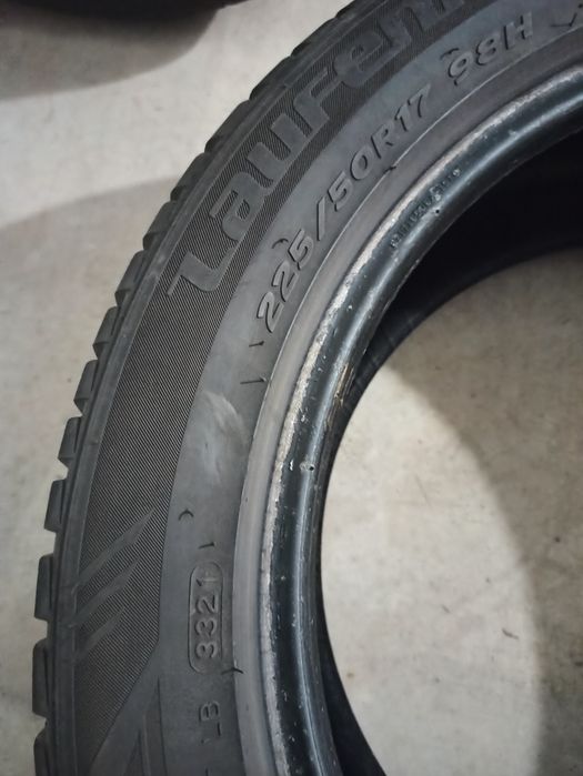 Зимни гуми Laufen 225x50x27