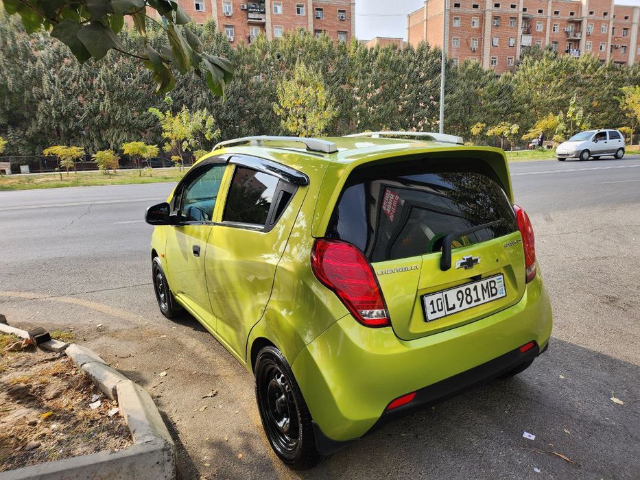 Spark arenda boshiga 500