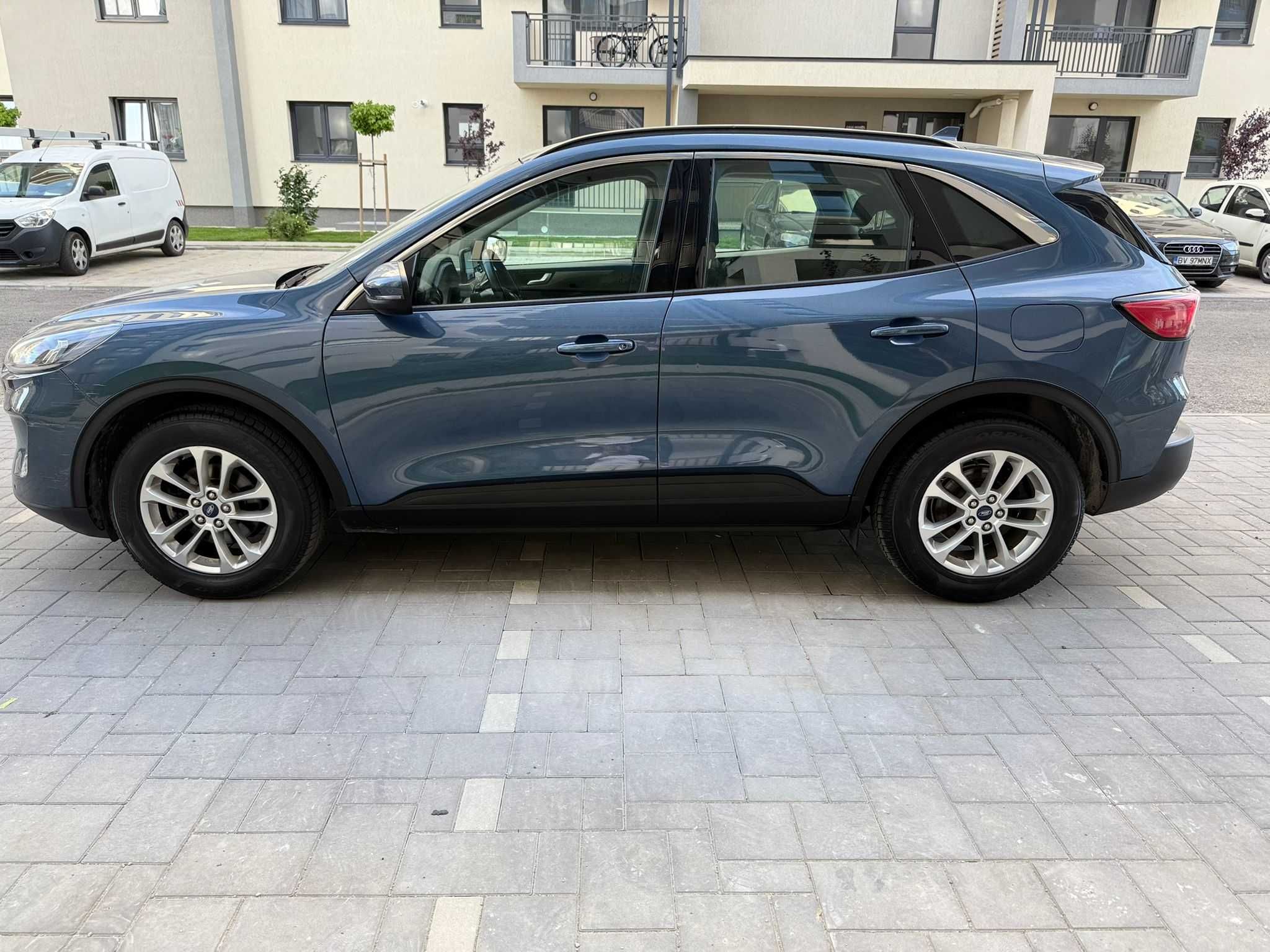 FORD KUGA 3 1.5 diesel automata Titanium 2WD 2022 bord digital