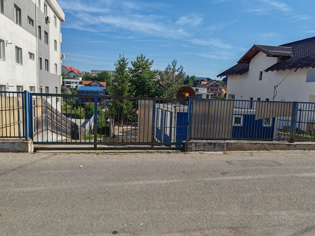 Teren de vânzare