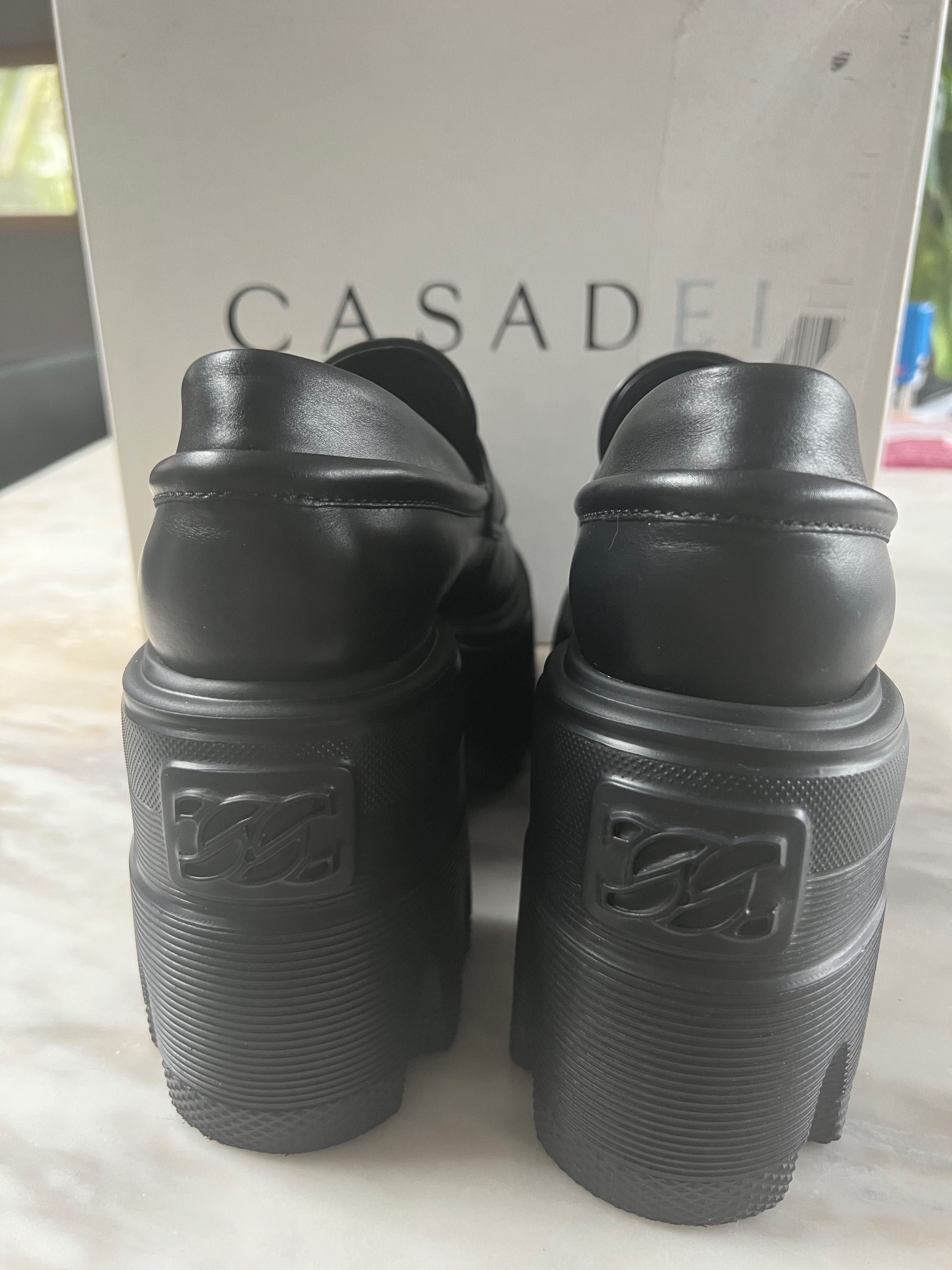 Casadei - черни кожени мокасини на платформа